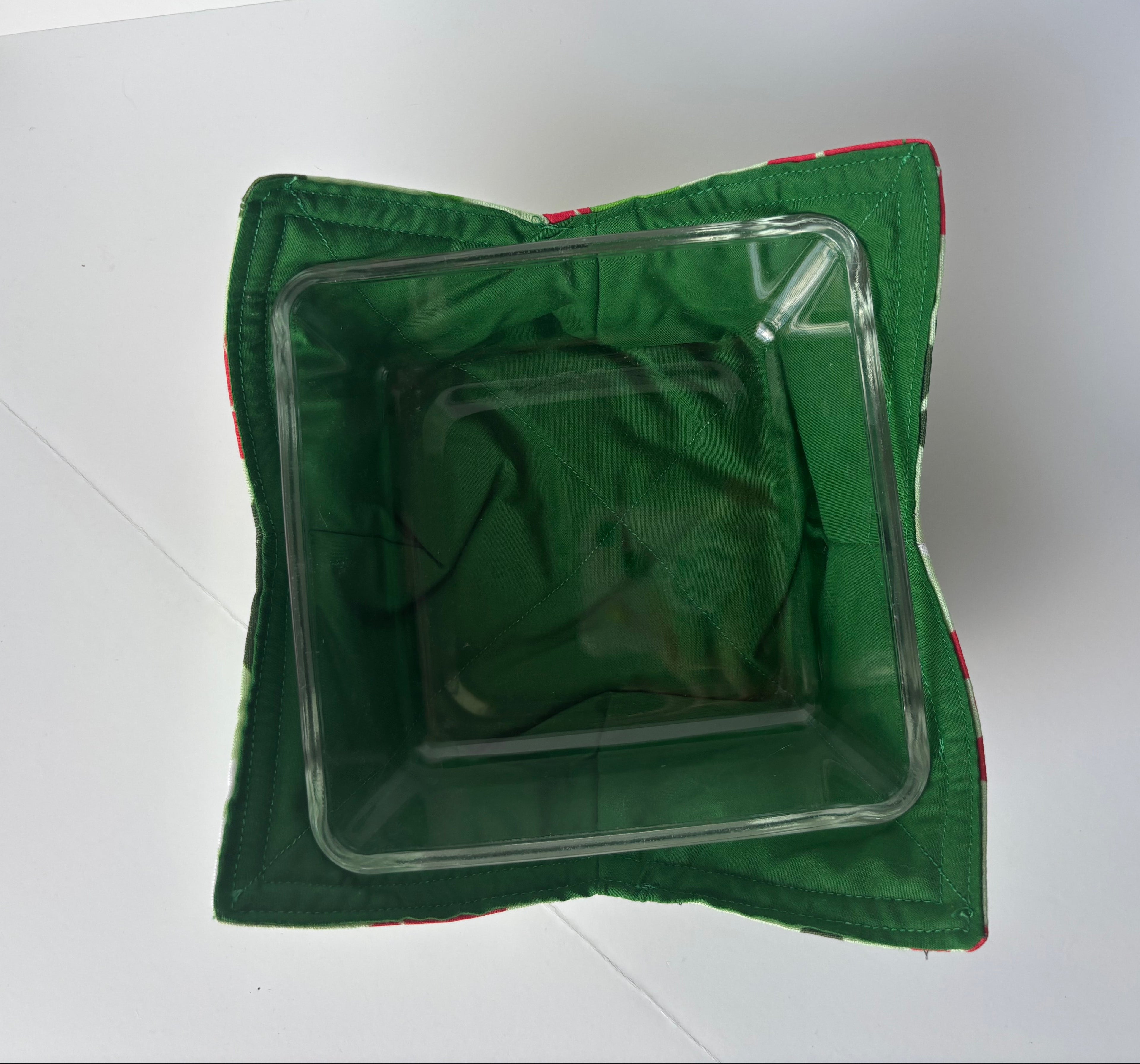 solid green inside of cozy bowl