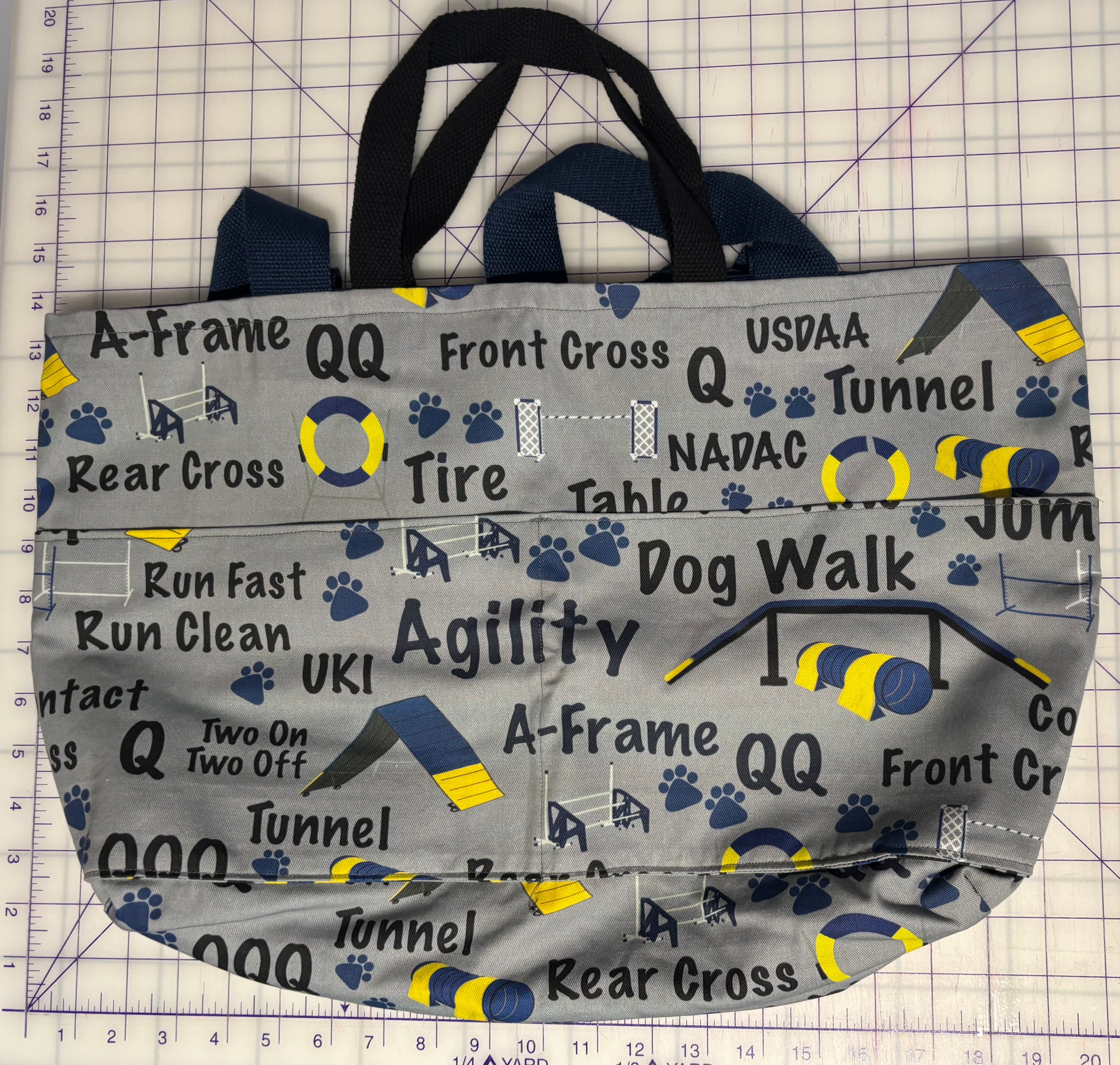 Agility Tote Bag - Medium