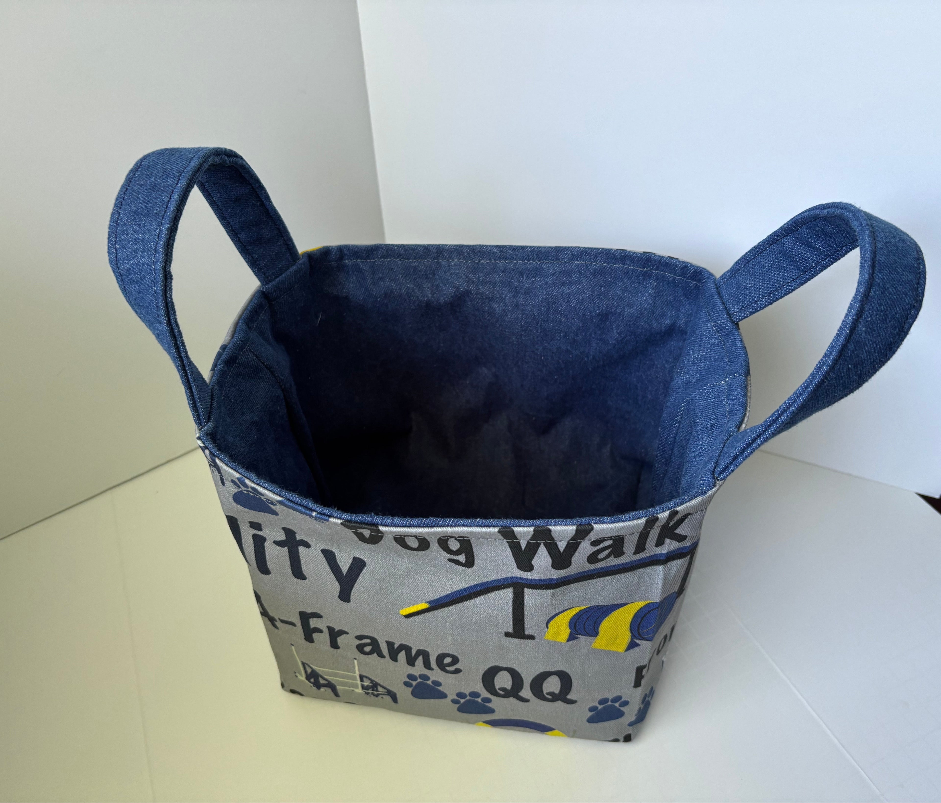 Fabric Basket with Agility Design and Demin