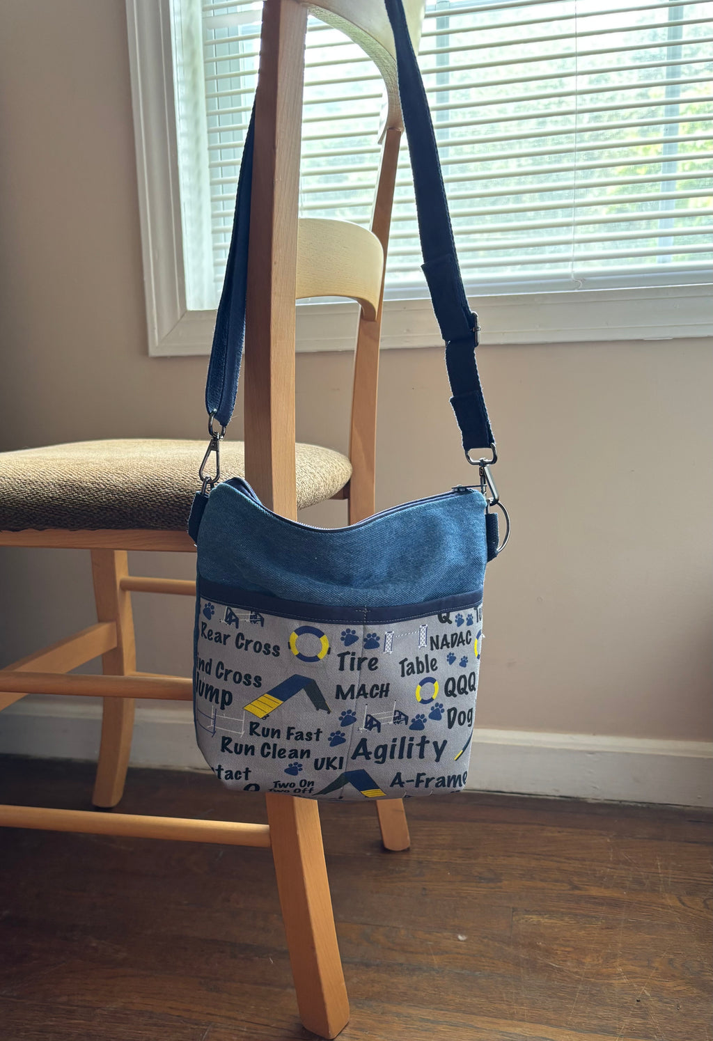 Agility Crossbody Bag