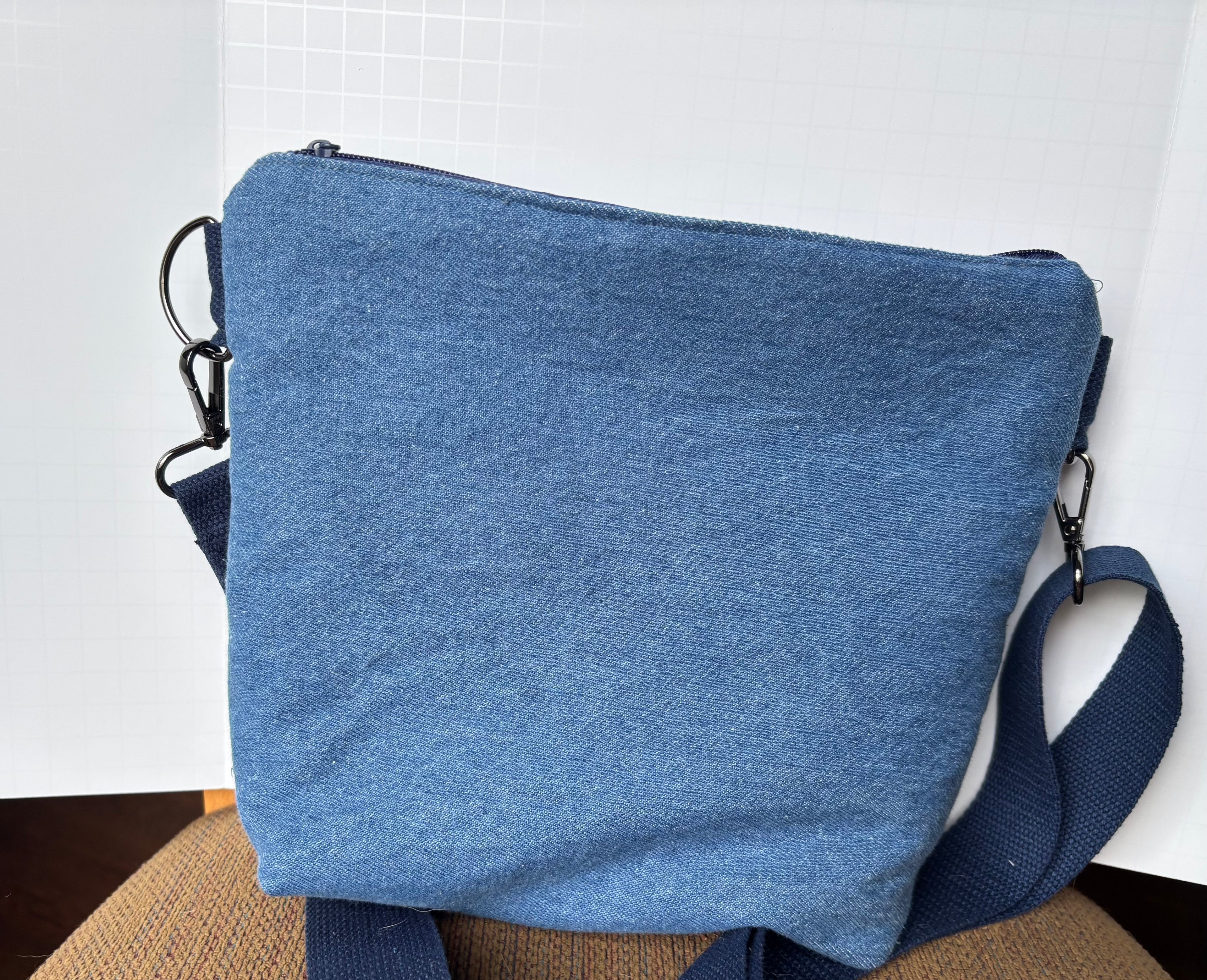 Agility Crossbody Bag